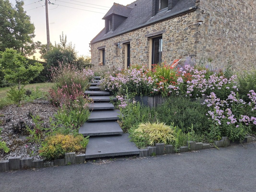 jardin escalier pierre saint malo